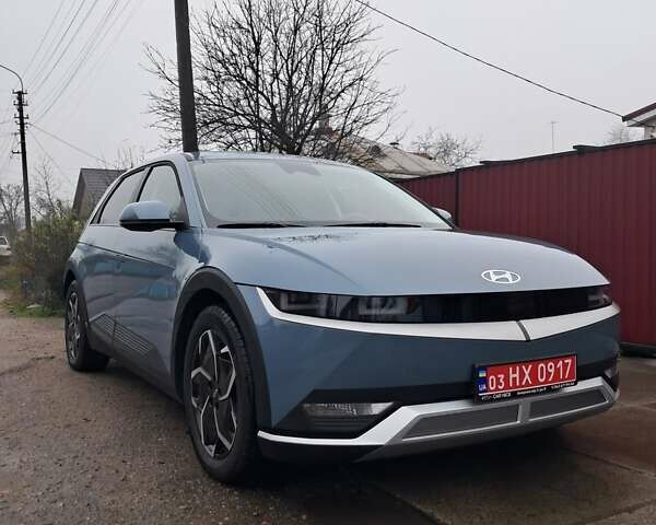 Серый Хендай Ioniq 5, объемом двигателя 0 л и пробегом 14 тыс. км за 24600 $, фото 1 на Automoto.ua