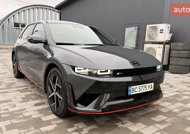 Сірий Хендай Ioniq 5, об'ємом двигуна 0 л та пробігом 3 тис. км за 39500 $, фото 1 на Automoto.ua