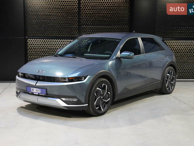 Синий Хендай Ioniq 5, объемом двигателя 0 л и пробегом 29 тыс. км за 23300 $, фото 1 на Automoto.ua