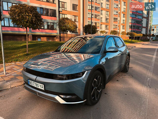 Хендай Ioniq 5 2022 в Тернополе на Automoto.ua Синий Хендай Ioniq 5, объемом двигателя 0 л и пробегом 116 тыс. км за 27500 $, фото 1 на Automoto.ua