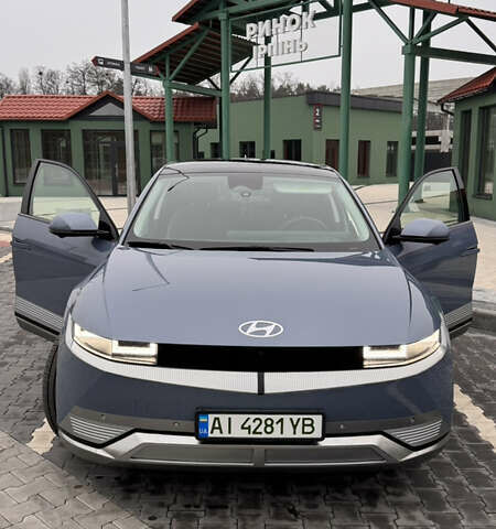 Синий Хендай Ioniq 5, объемом двигателя 0 л и пробегом 14 тыс. км за 33490 $, фото 1 на Automoto.ua