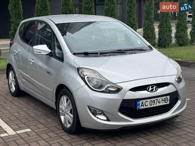 Сірий Хендай ix20, об'ємом двигуна 1.4 л та пробігом 219 тис. км за 6300 $, фото 1 на Automoto.ua