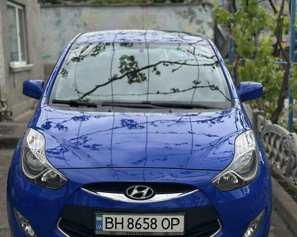 Синий Хендай ix20, объемом двигателя 1.4 л и пробегом 190 тыс. км за 6899 $, фото 1 на Automoto.ua