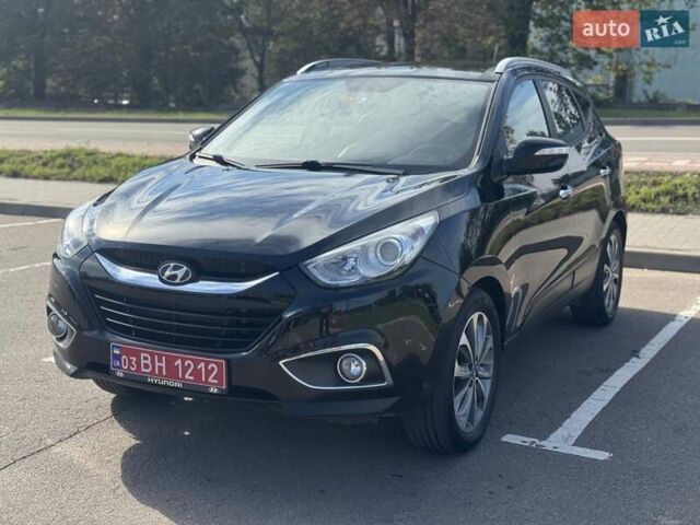 Черный Хендай их35, объемом двигателя 2 л и пробегом 162 тыс. км за 14200 $, фото 1 на Automoto.ua