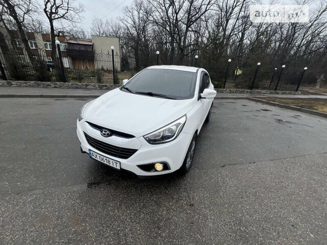 Хендай іх35, об'ємом двигуна 2 л та пробігом 81 тис. км за 14700 $, фото 1 на Automoto.ua