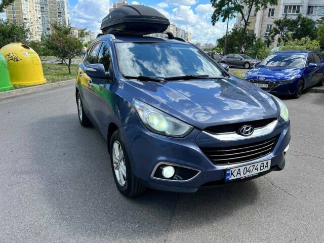 Синій Хендай іх35, об'ємом двигуна 2 л та пробігом 300 тис. км за 11000 $, фото 1 на Automoto.ua