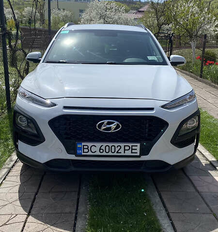 Білий Хендай Kona, об'ємом двигуна 2 л та пробігом 48 тис. км за 15200 $, фото 1 на Automoto.ua