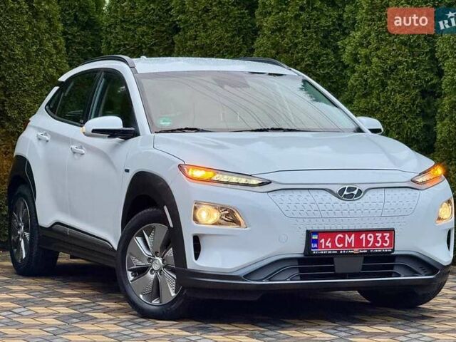 Белый Хендай Kona, объемом двигателя 0 л и пробегом 15 тыс. км за 16700 $, фото 1 на Automoto.ua