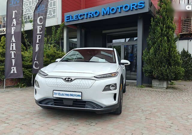 Белый Хендай Kona, объемом двигателя 0 л и пробегом 33 тыс. км за 19999 $, фото 1 на Automoto.ua