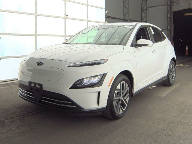 Белый Хендай Kona, объемом двигателя 0 л и пробегом 160 тыс. км за 17300 $, фото 1 на Automoto.ua