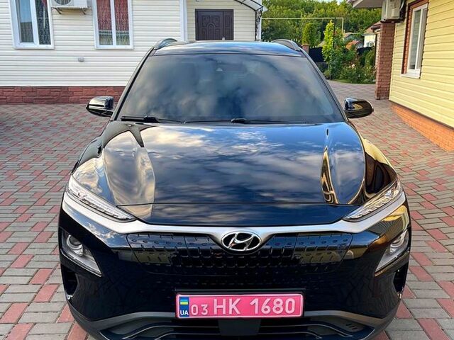 Черный Хендай Kona, объемом двигателя 0.2 л и пробегом 57 тыс. км за 18700 $, фото 1 на Automoto.ua
