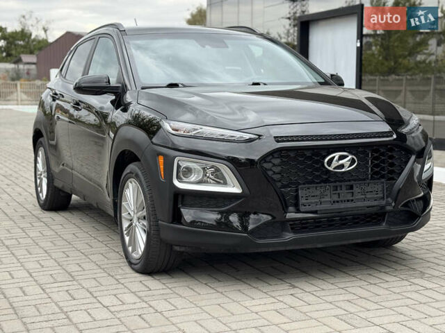 Чорний Хендай Kona, об'ємом двигуна 2 л та пробігом 80 тис. км за 16950 $, фото 1 на Automoto.ua
