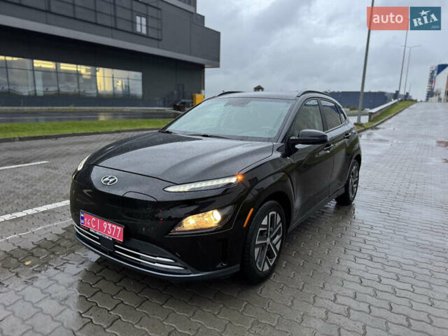 Черный Хендай Kona, объемом двигателя 0 л и пробегом 224 тыс. км за 15500 $, фото 1 на Automoto.ua