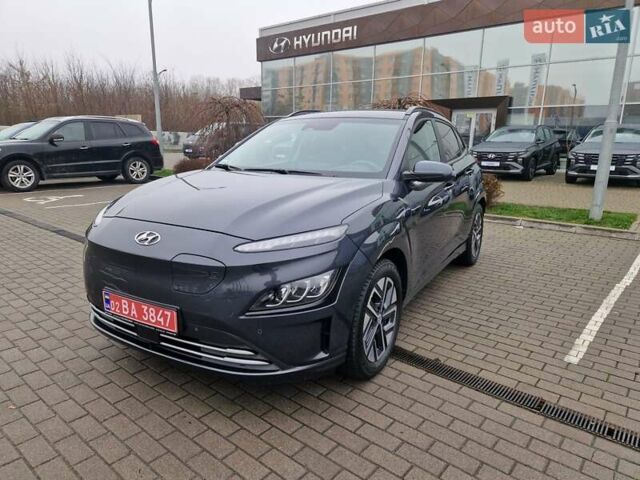 Черный Хендай Kona, объемом двигателя 0 л и пробегом 18 тыс. км за 22800 $, фото 1 на Automoto.ua