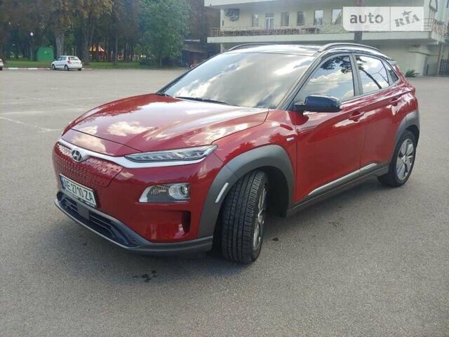 Червоний Хендай Kona, об'ємом двигуна 0 л та пробігом 92 тис. км за 20800 $, фото 1 на Automoto.ua