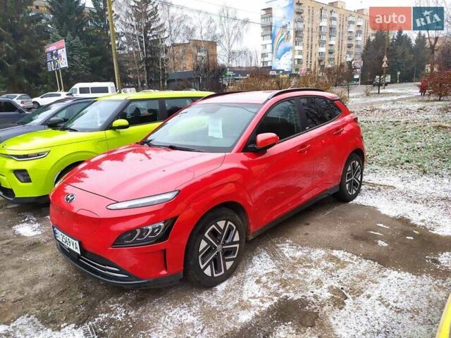 Красный Хендай Kona, объемом двигателя 0 л и пробегом 91 тыс. км за 21300 $, фото 1 на Automoto.ua
