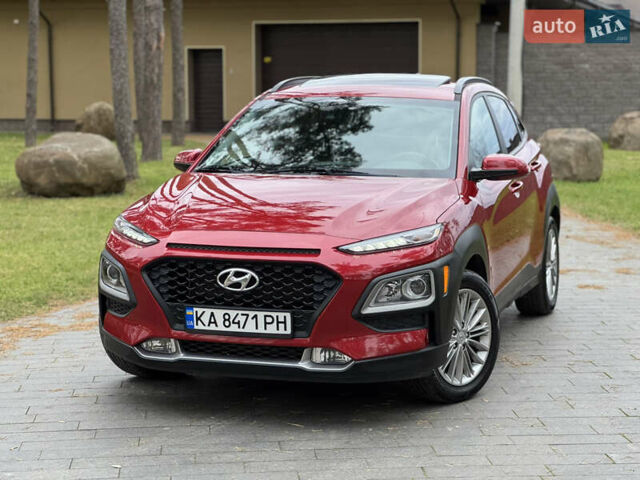 Красный Хендай Kona, объемом двигателя 2 л и пробегом 106 тыс. км за 14300 $, фото 1 на Automoto.ua