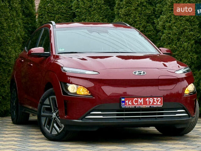 Красный Хендай Kona, объемом двигателя 0 л и пробегом 42 тыс. км за 17300 $, фото 1 на Automoto.ua