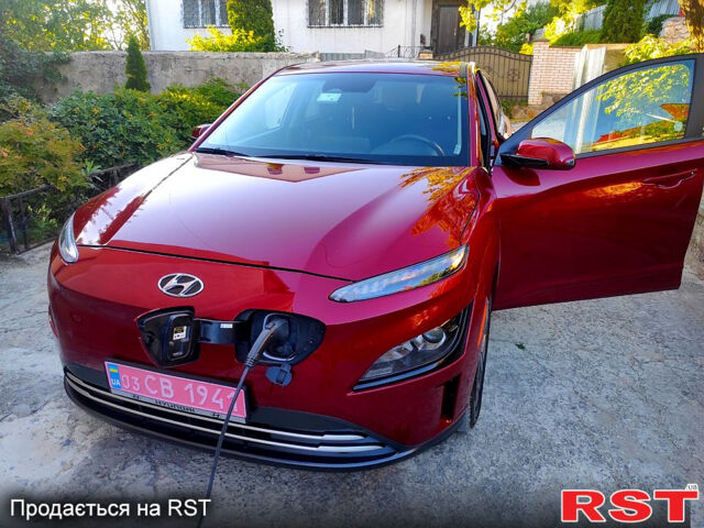 Червоний Хендай Kona, об'ємом двигуна 0.15 л та пробігом 49 тис. км за 21000 $, фото 1 на Automoto.ua