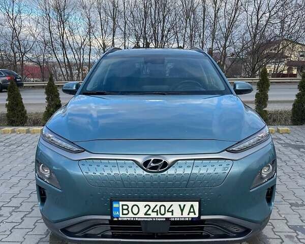 Хендай Kona, объемом двигателя 0 л и пробегом 129 тыс. км за 20200 $, фото 1 на Automoto.ua