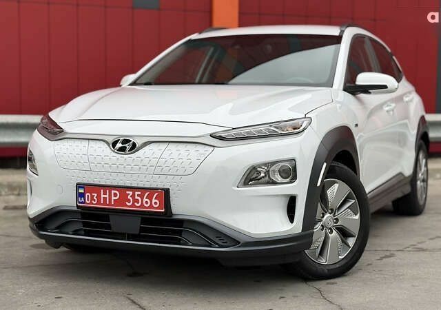 Хендай Kona, объемом двигателя 0 л и пробегом 70 тыс. км за 16950 $, фото 1 на Automoto.ua