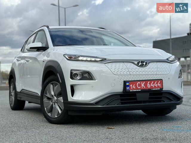 Хендай Kona, об'ємом двигуна 0 л та пробігом 117 тис. км за 17500 $, фото 1 на Automoto.ua