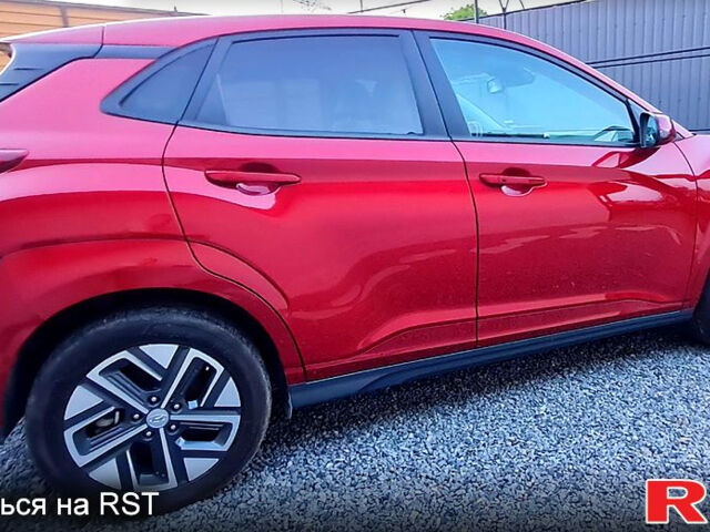 Хендай Kona, об'ємом двигуна 0.15 л та пробігом 62 тис. км за 14200 $, фото 1 на Automoto.ua