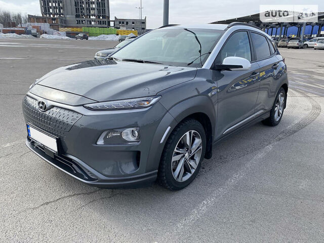 Сірий Хендай Kona, об'ємом двигуна 0 л та пробігом 34 тис. км за 33500 $, фото 1 на Automoto.ua