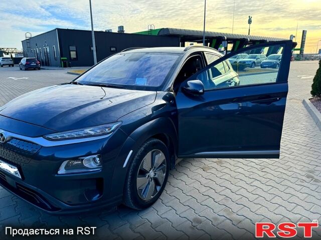 Сірий Хендай Kona, об'ємом двигуна 0.15 л та пробігом 111 тис. км за 17500 $, фото 1 на Automoto.ua