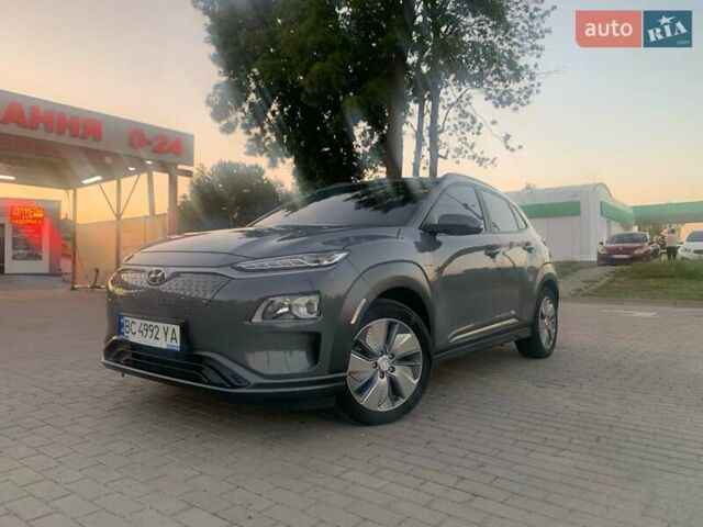 Сірий Хендай Kona, об'ємом двигуна 0 л та пробігом 123 тис. км за 18600 $, фото 1 на Automoto.ua