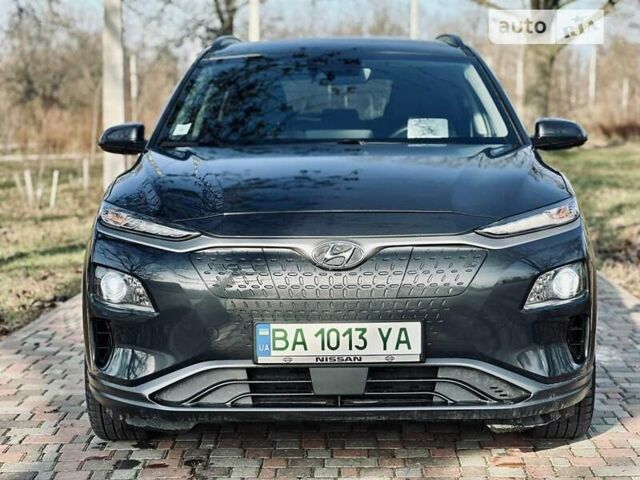 Сірий Хендай Kona, об'ємом двигуна 0 л та пробігом 51 тис. км за 22000 $, фото 1 на Automoto.ua