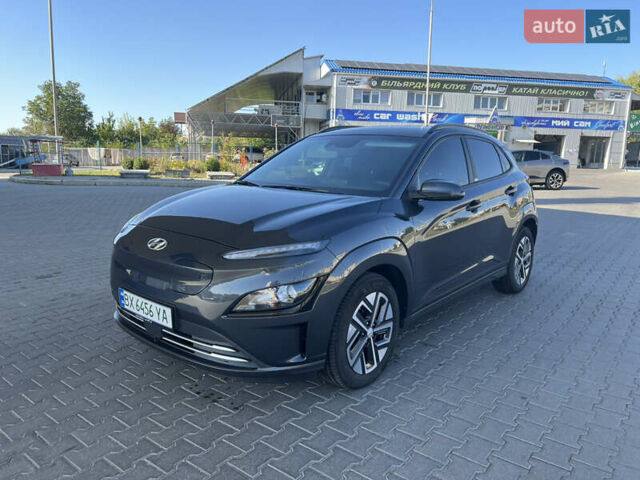 Сірий Хендай Kona, об'ємом двигуна 0 л та пробігом 45 тис. км за 16800 $, фото 1 на Automoto.ua
