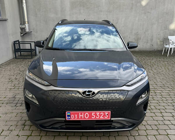 Сірий Хендай Kona, об'ємом двигуна 0 л та пробігом 19 тис. км за 17400 $, фото 1 на Automoto.ua