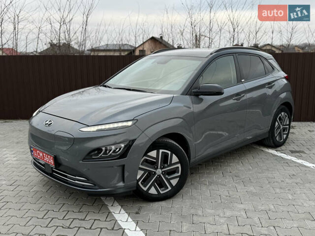 Сірий Хендай Kona, об'ємом двигуна 0 л та пробігом 88 тис. км за 17600 $, фото 1 на Automoto.ua