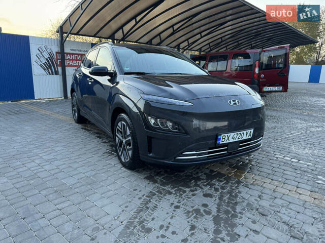 Сірий Хендай Kona, об'ємом двигуна 0 л та пробігом 38 тис. км за 20800 $, фото 1 на Automoto.ua