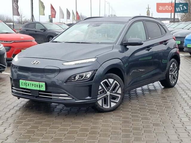 Синий Хендай Kona, объемом двигателя 0 л и пробегом 24 тыс. км за 17800 $, фото 1 на Automoto.ua