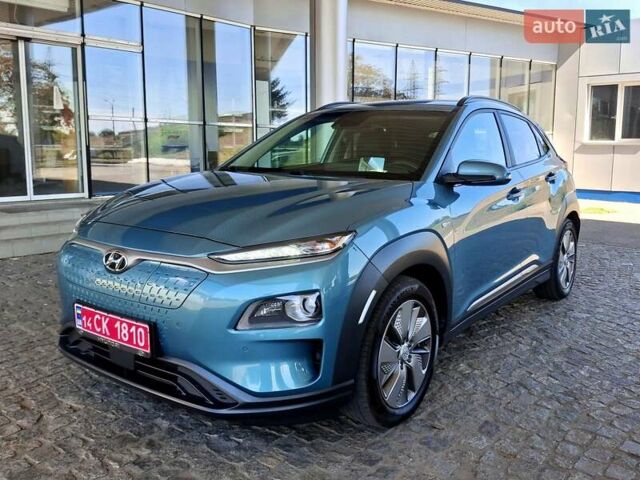 Синий Хендай Kona, объемом двигателя 0 л и пробегом 104 тыс. км за 18500 $, фото 1 на Automoto.ua