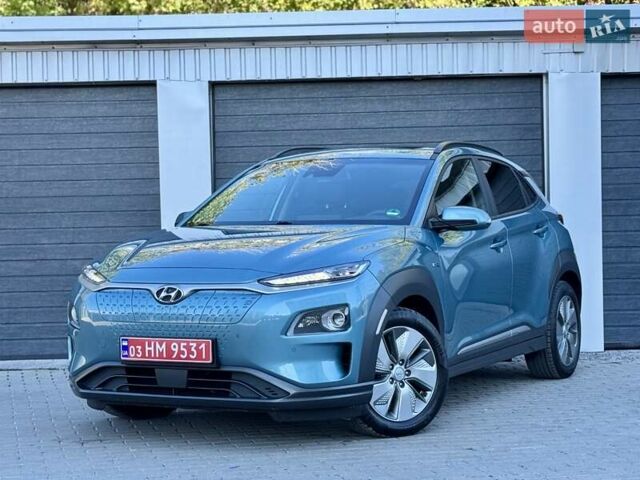 Синий Хендай Kona, объемом двигателя 0 л и пробегом 85 тыс. км за 17900 $, фото 1 на Automoto.ua