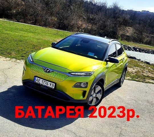 Зелений Хендай Kona, об'ємом двигуна 0 л та пробігом 76 тис. км за 20500 $, фото 1 на Automoto.ua