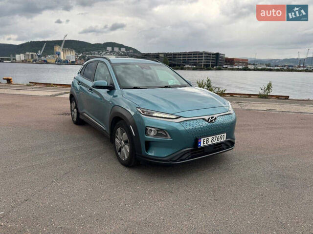 Зеленый Хендай Kona, объемом двигателя 0 л и пробегом 95 тыс. км за 17900 $, фото 1 на Automoto.ua