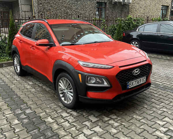 Оранжевый Хендай Kona, объемом двигателя 2 л и пробегом 193 тыс. км за 14500 $, фото 1 на Automoto.ua