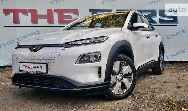 Білий Хендай Kona Electric, об'ємом двигуна 0 л та пробігом 2 тис. км за 30000 $, фото 1 на Automoto.ua