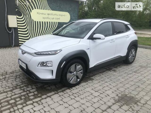 Білий Хендай Kona Electric, об'ємом двигуна 0 л та пробігом 47 тис. км за 16290 $, фото 1 на Automoto.ua