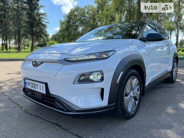 Белый Хендай Kona Electric, объемом двигателя 0 л и пробегом 85 тыс. км за 22500 $, фото 1 на Automoto.ua