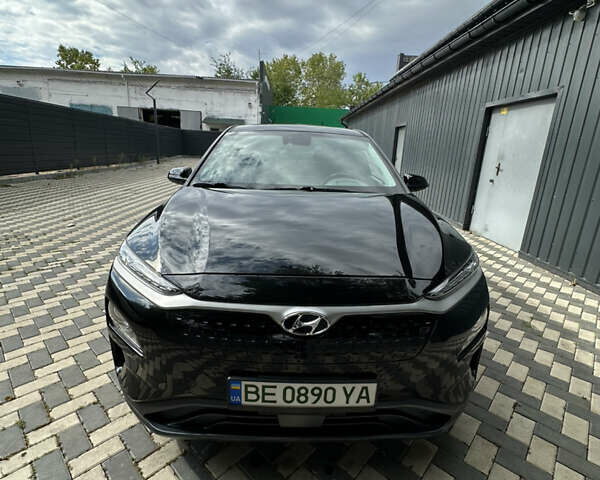Чорний Хендай Kona Electric, об'ємом двигуна 0 л та пробігом 147 тис. км за 16500 $, фото 1 на Automoto.ua