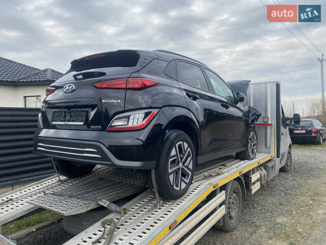 Черный Хендай Kona Electric, объемом двигателя 0 л и пробегом 40 тыс. км за 5000 $, фото 1 на Automoto.ua