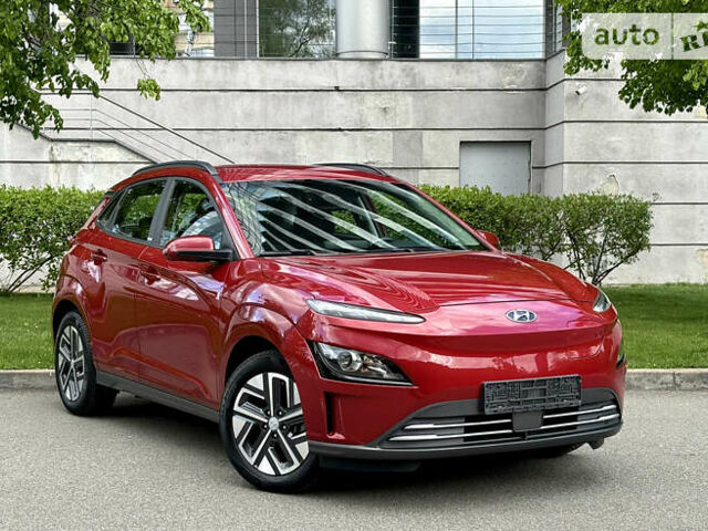 Червоний Хендай Kona Electric, об'ємом двигуна 0 л та пробігом 29 тис. км за 17900 $, фото 1 на Automoto.ua