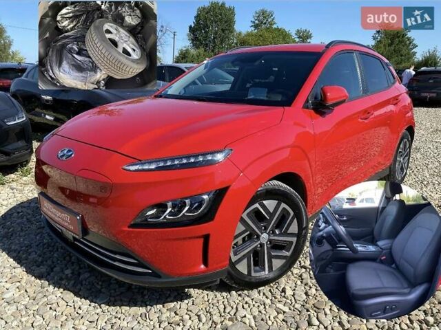Красный Хендай Kona Electric, объемом двигателя 0 л и пробегом 113 тыс. км за 19950 $, фото 1 на Automoto.ua