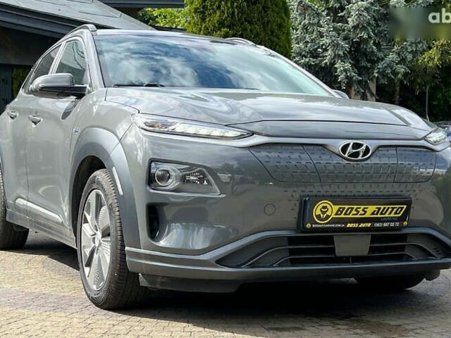Хендай Kona Electric, объемом двигателя 0 л и пробегом 119 тыс. км за 16990 $, фото 1 на Automoto.ua