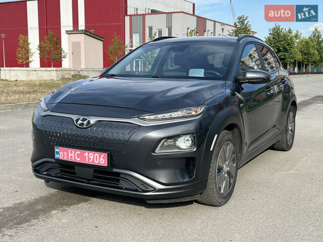 Сірий Хендай Kona Electric, об'ємом двигуна 0 л та пробігом 117 тис. км за 18900 $, фото 1 на Automoto.ua